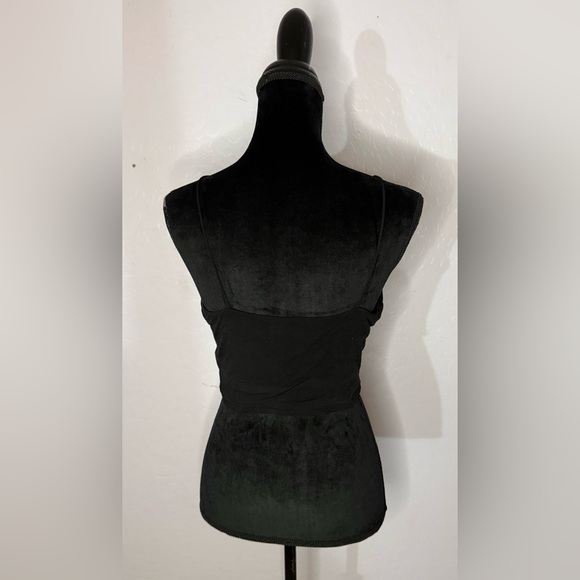 Fashion Nova Olive Green, White, and Black Crop Tops - Picture 9 of 12